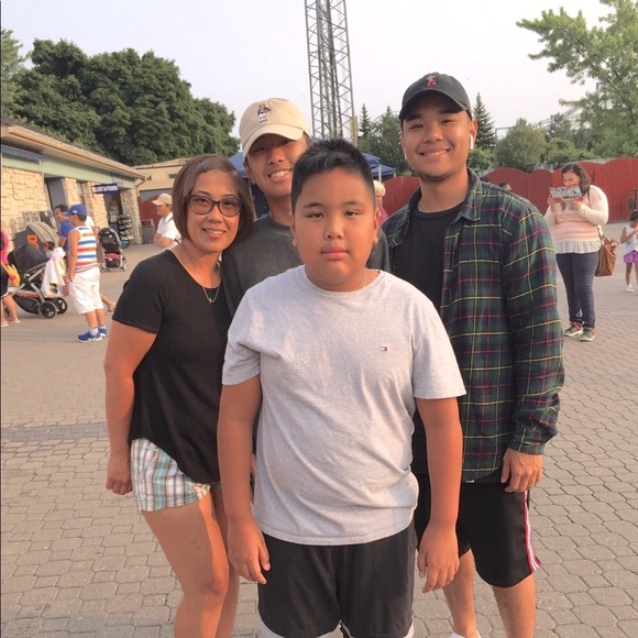 Meet your Posher, Anne - Picture 1 of 1